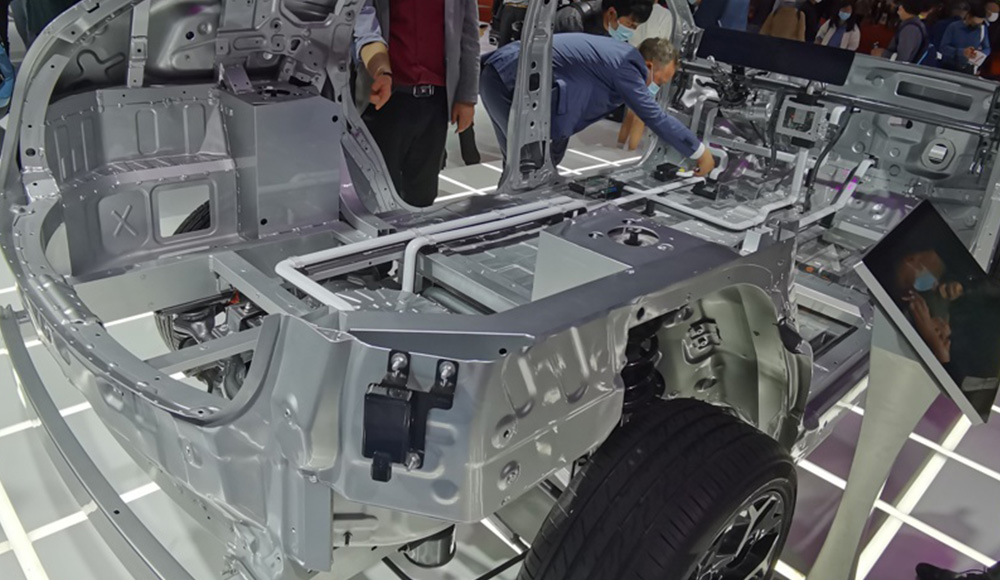 汽车模型、1:1展车(图10) 汽车模型、1:1展车(图10)