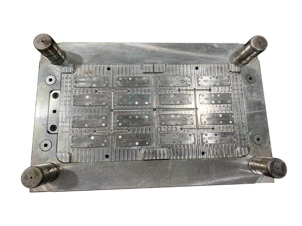 快速铝模钢模成型(图9) 快速铝模钢模成型(图9)