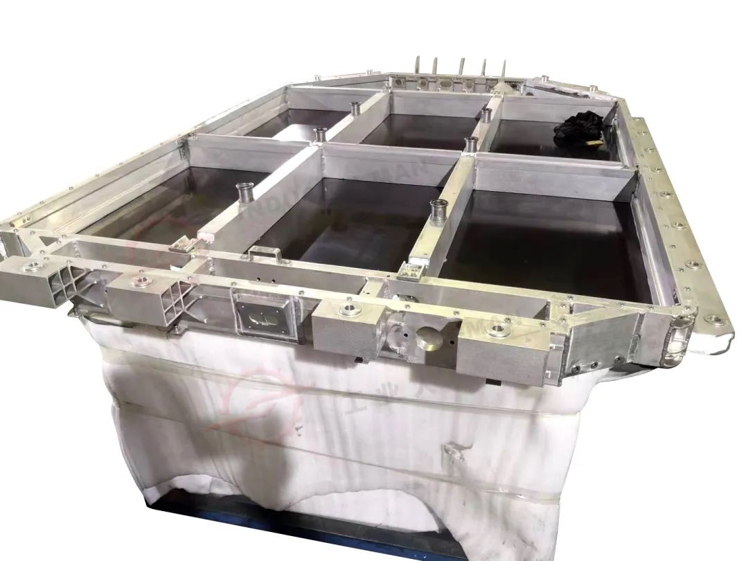 电池包壳体铝合金液压成型,助力新能源汽车稳步大发展(图10) 电池包壳体铝合金液压成型,助力新能源汽车稳步大发展(图10)