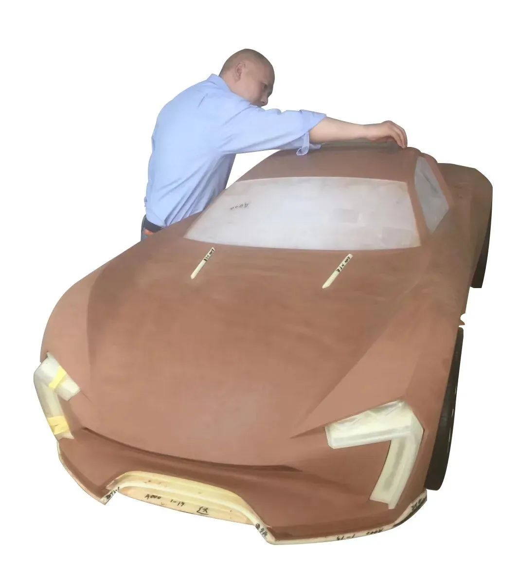 前瞻设计造型(图4) 前瞻设计造型(图4)