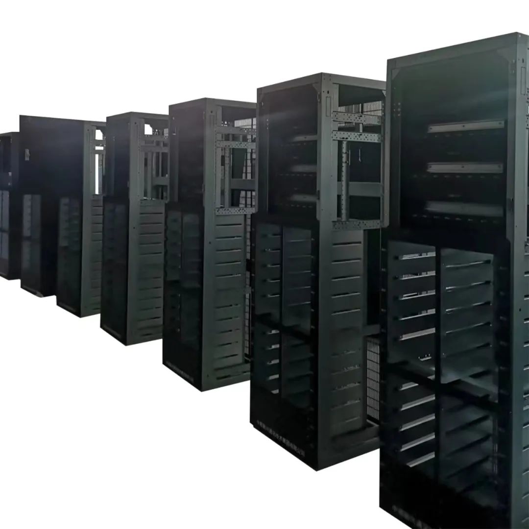 钣金加工的定制小批量(图1) 钣金加工的定制小批量(图1)