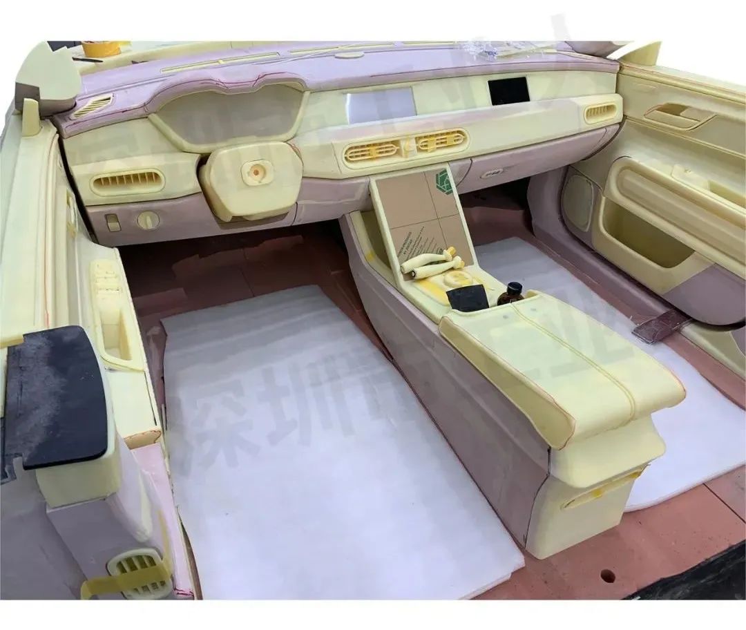 汽车内饰色彩模型CNC加工(图7) 汽车内饰色彩模型CNC加工(图7)