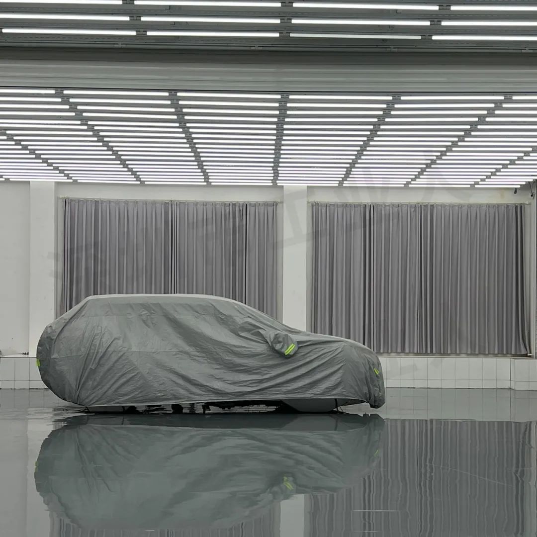 五轴CNC加工汽车手板模型(图11) 五轴CNC加工汽车手板模型(图11)