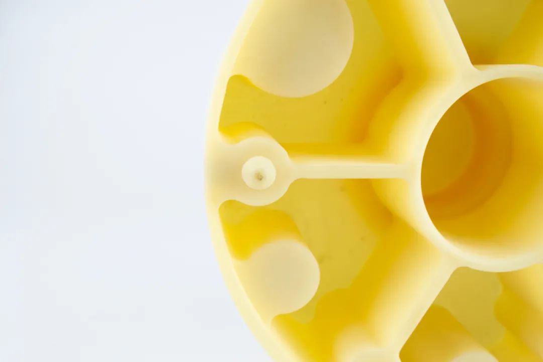 塑料CNC VS 塑料注射成型,哪种方法更适合您?(图3) 塑料CNC VS 塑料注射成型,哪种方法更适合您?(图3)