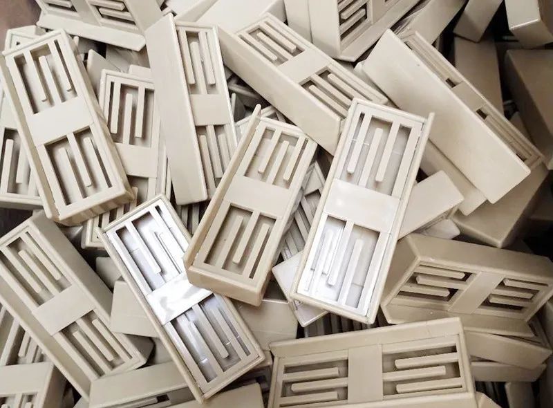 塑料CNC VS 塑料注射成型,哪种方法更适合您?(图7) 塑料CNC VS 塑料注射成型,哪种方法更适合您?(图7)