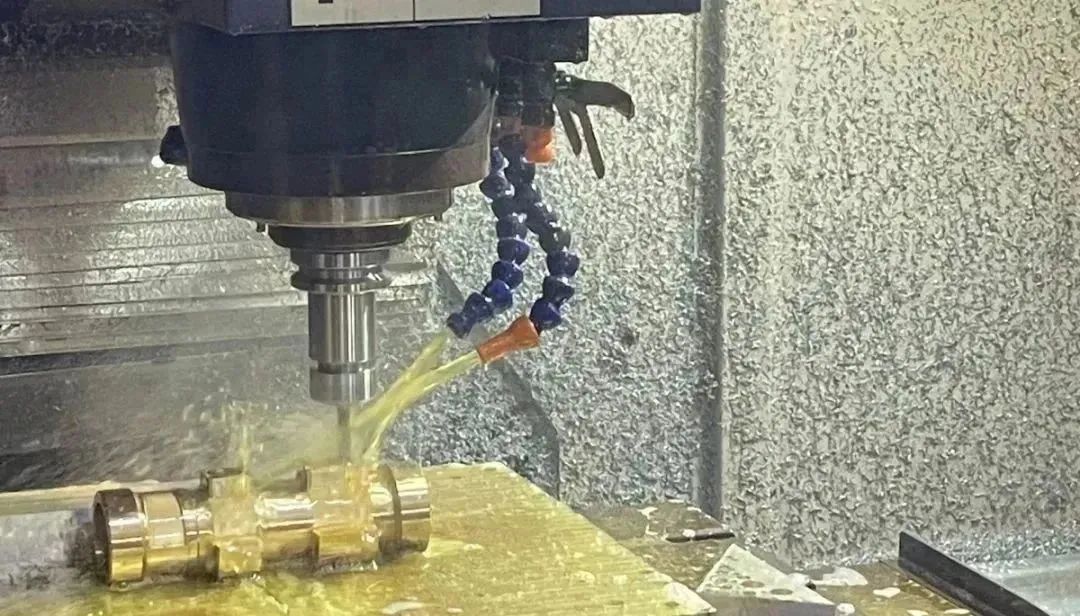 工业人|"结合加工"震撼传统加工!CNC与金属3D打印的结合(图4) 工业人|"结合加工"震撼传统加工!CNC与金属3D打印的结合(图4)