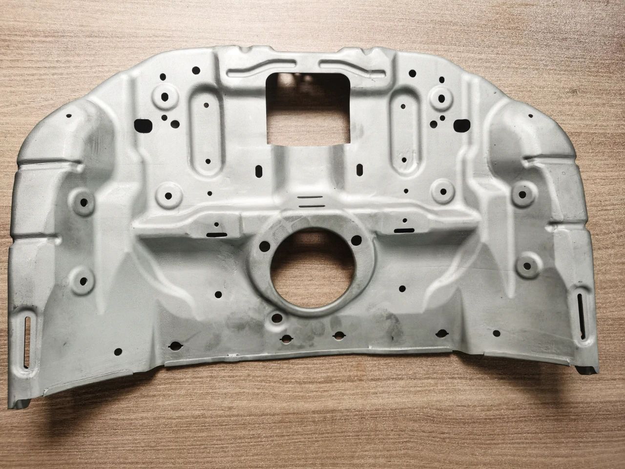 钣金中的快速成型技术探索(图5) 钣金中的快速成型技术探索(图5)