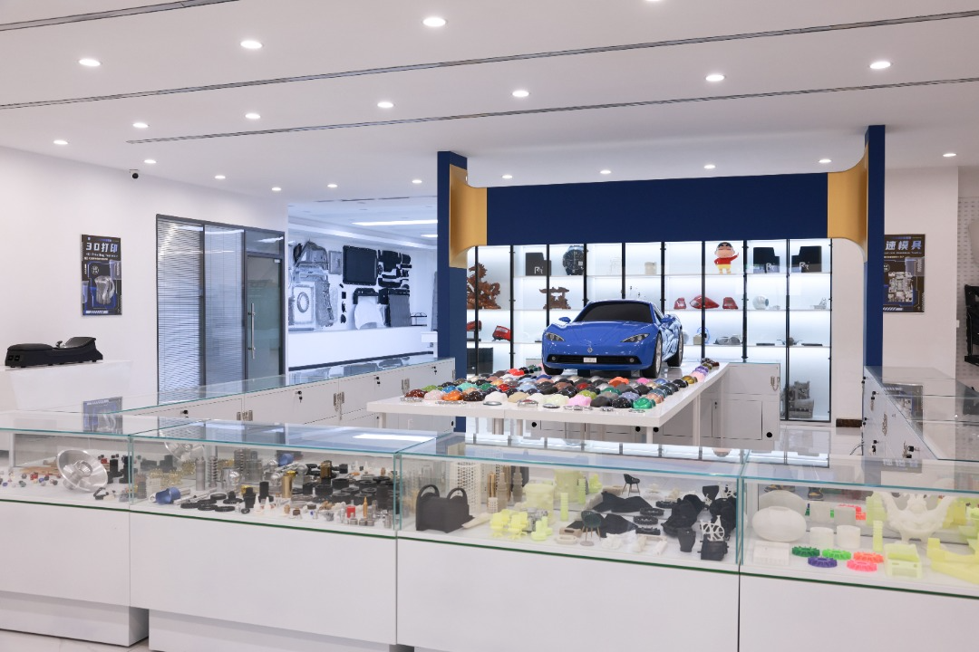 人形机器人CNC加工(图2)