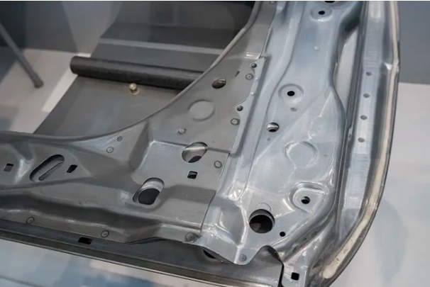 钣金藏于日常,方寸工艺赋能生活(图2) 钣金藏于日常,方寸工艺赋能生活(图2)