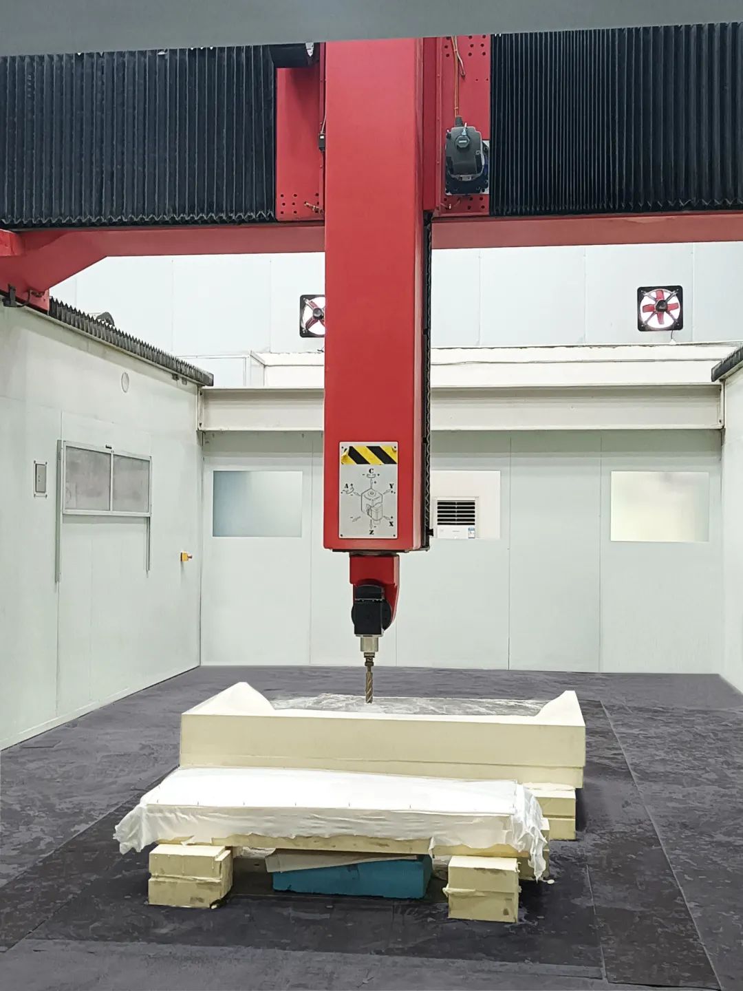 模具制造与国防力量的紧密纽带(图5) 微信图片_20250802151656.jpg